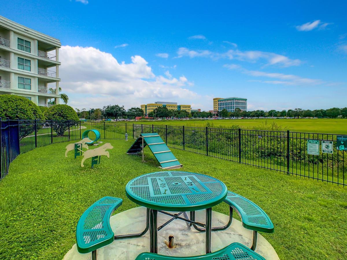 Pet Friendly In Orlando Area Near Disney Celebration Exterior photo
